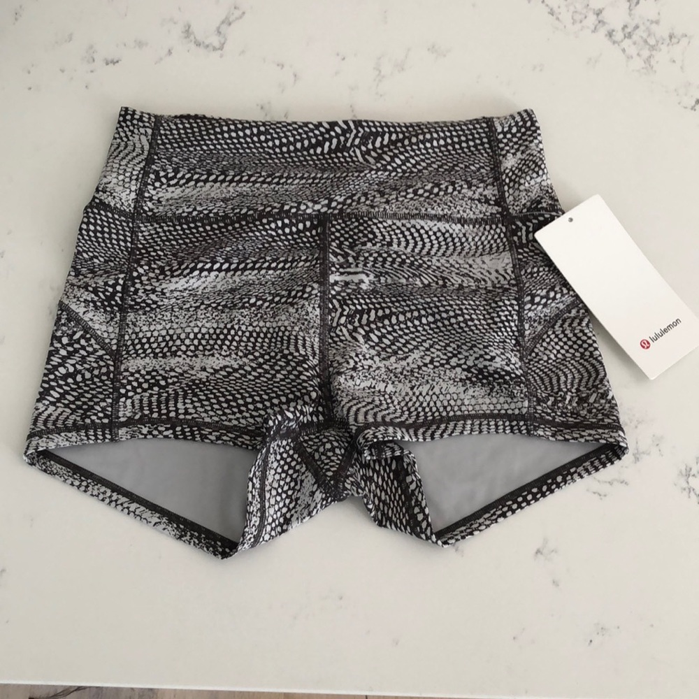 lululemon In Movement Short